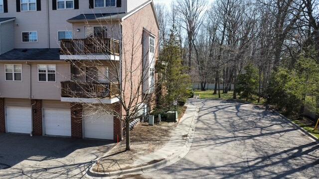 16874 Farmington Road Livonia, MI 48154 - Photo 3 of 34 dji_fly_20260408_113558_334_177566278586