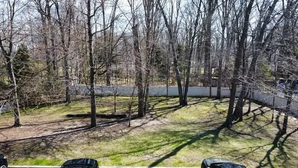 $309,900 | 16874 Farmington Road, Livonia, MI 48154
