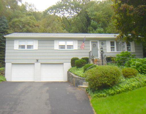 55 Woods Grove Road Shelton, CT 06484 - Photo 1 of 1 Gallery Image 1
