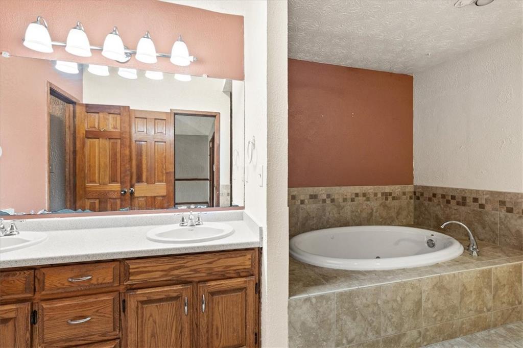 20 Lisa Court Stockbridge, GA 30281 - Photo 23 of 62