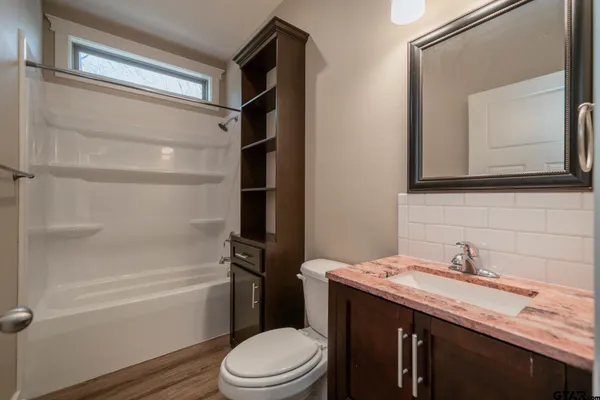 $1,500 | 50387 Us Highway North, Bullard, TX 75757