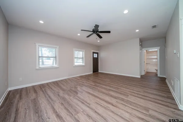 $1,500 | 50387 Us Highway North, Bullard, TX 75757