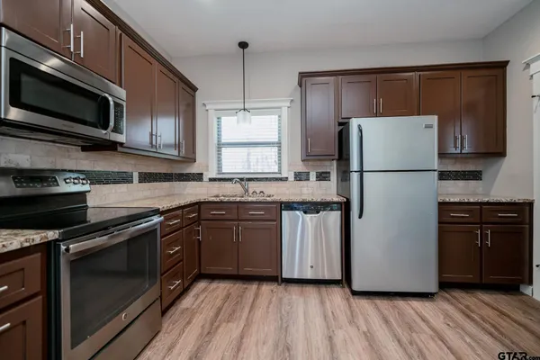 $1,500 | 50387 Us Highway North, Bullard, TX 75757