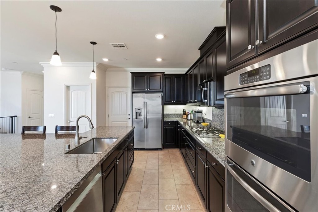 16951 Satsuma Avenue Riverside, CA 92503 - Photo 23 of 65