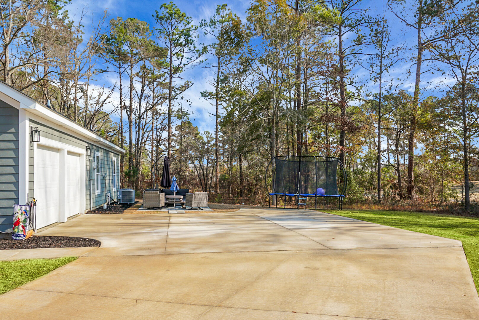 150 Par Court Santee, SC 29142 - Photo 4 of 46 DSC01776