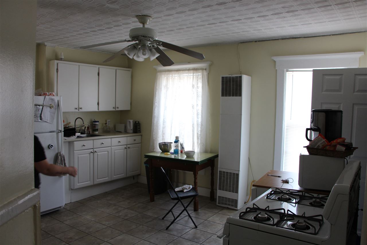 89 4th Street Manchester, NH 03102 - Photo 25 of 37