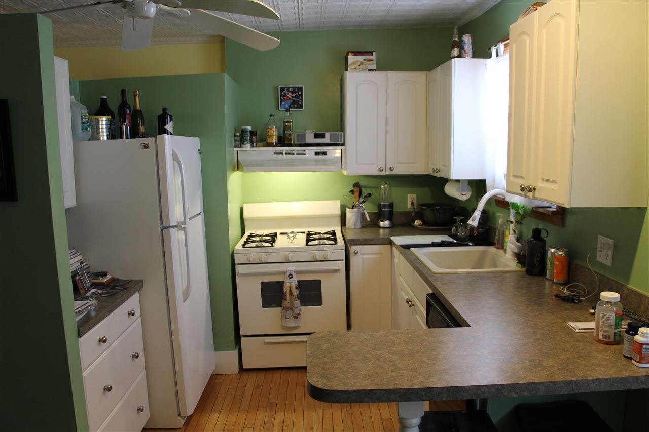 89 4th Street Manchester, NH 03102 - Photo 4 of 37