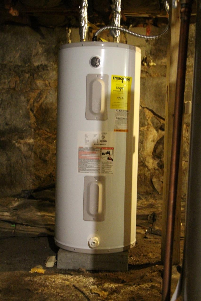 89 4th Street Manchester, NH 03102 - Photo 31 of 37