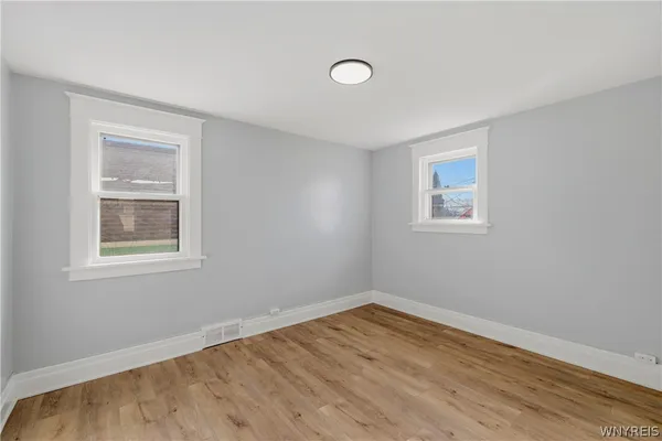 $304,999 | 207 Davidson Avenue, Buffalo, NY 14215