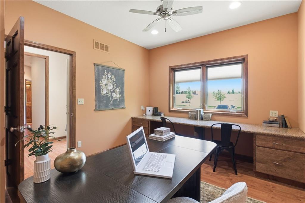 16678 Evans Road Basehor, KS 66007 - Photo 17 of 75