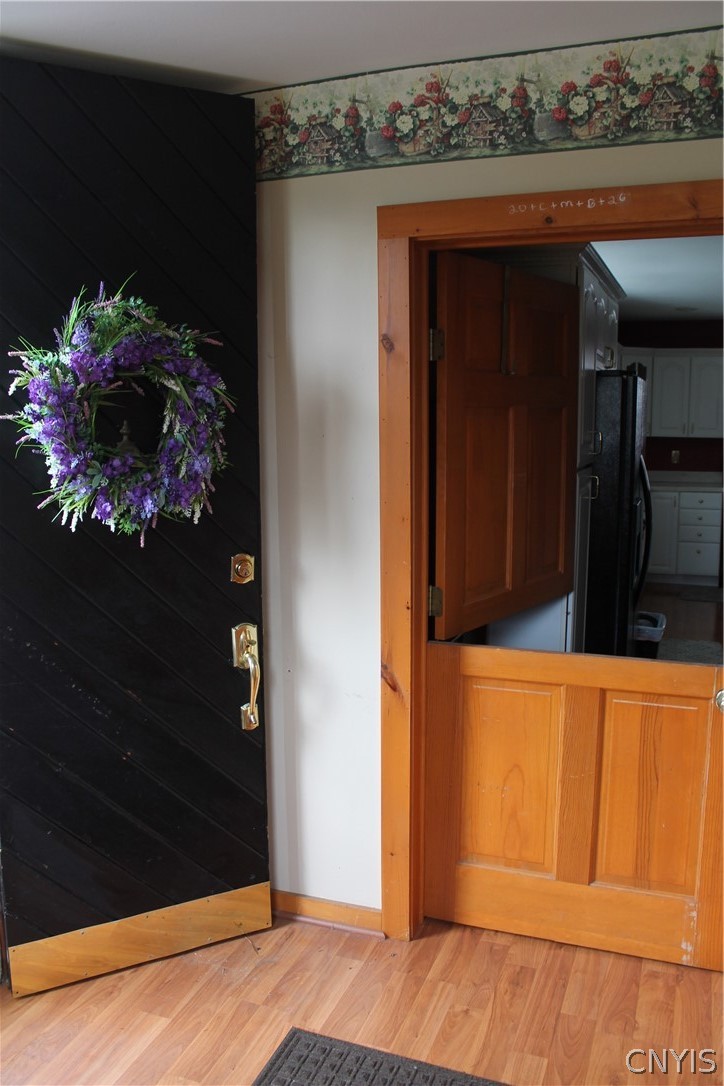 1845 Whiting Road Van Buren, NY 13112 - Photo 12 of 50 Foyer note the Dutch door