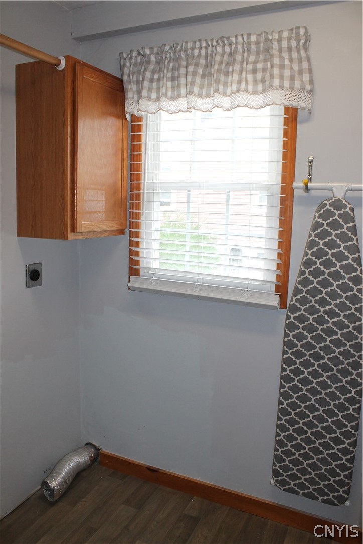 1845 Whiting Road Van Buren, NY 13112 - Photo 30 of 50 Laundry Room