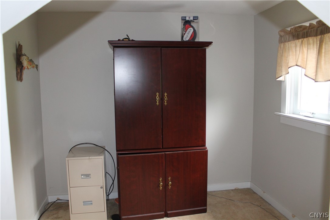 1845 Whiting Road Van Buren, NY 13112 - Photo 35 of 50 Steeple room