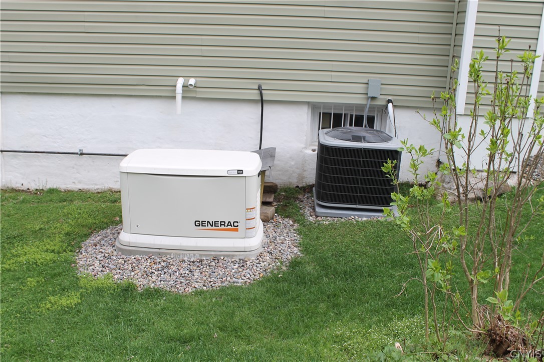 1845 Whiting Road Van Buren, NY 13112 - Photo 4 of 50 New AC and Generac