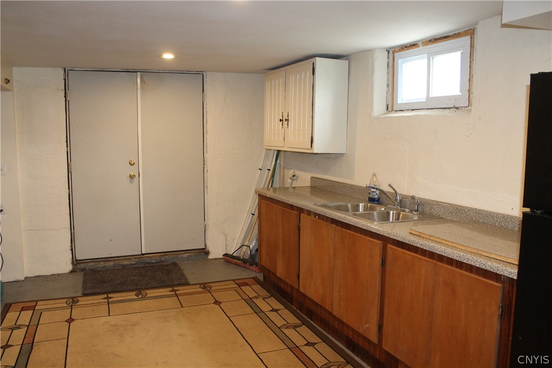 1845 Whiting Road Van Buren, NY 13112 - Photo 43 of 50 Basement
