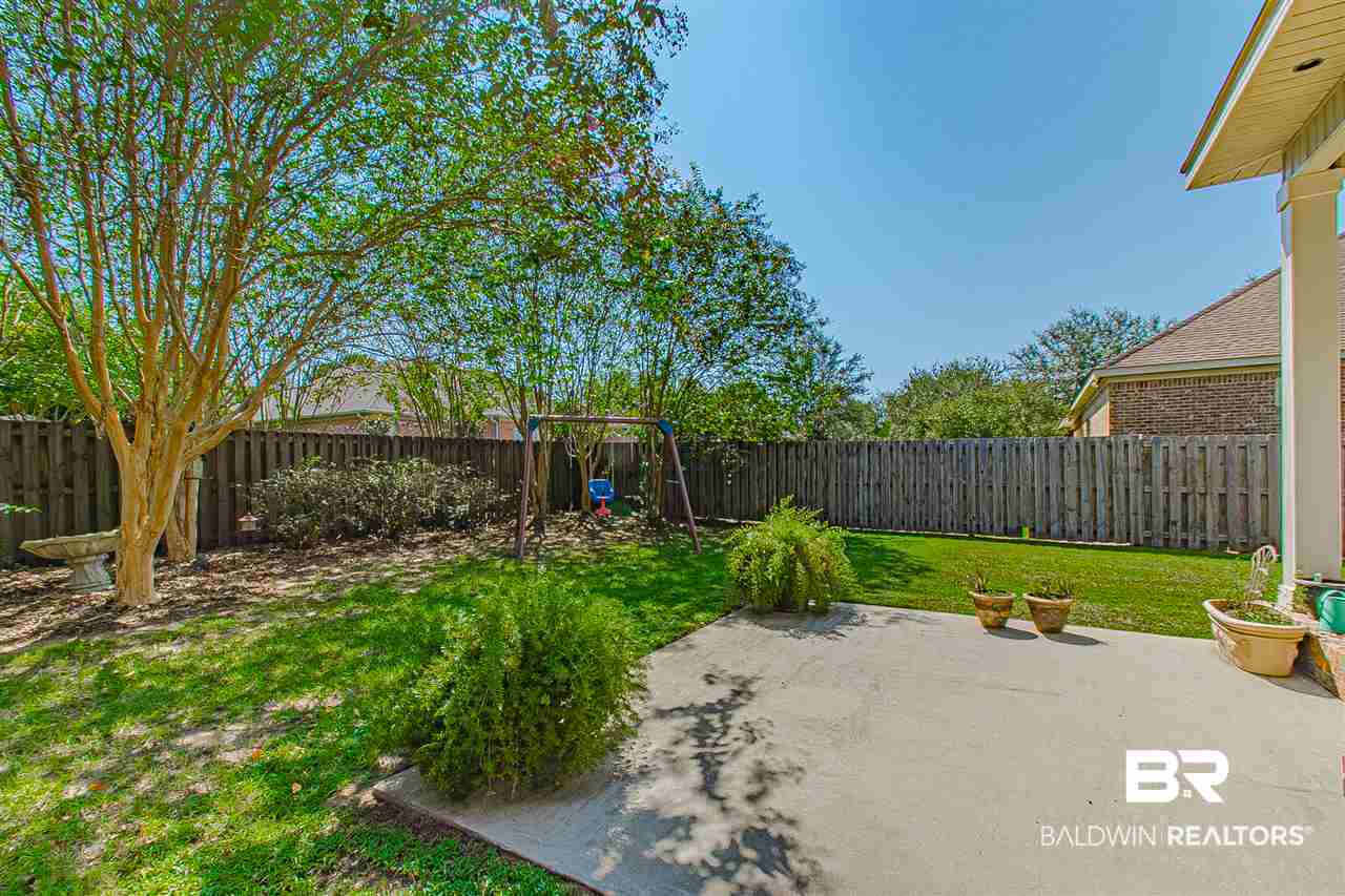 406 Rothley Avenue Fairhope, AL 36532 - Photo 33 of 39 Back Patio