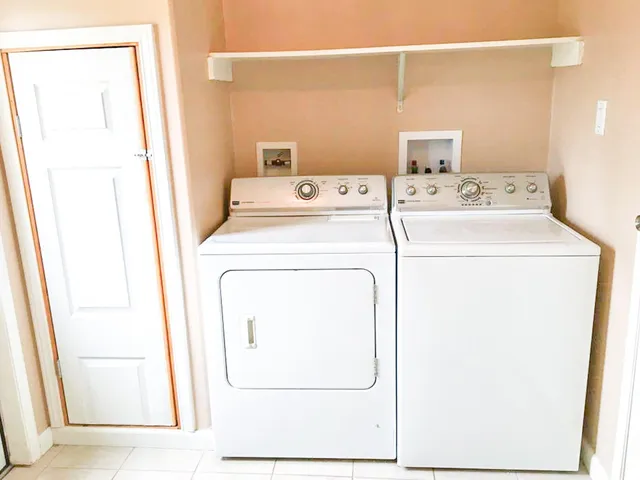 $1,000 | 3118 Trail Loop South, Rosharon, TX 77583