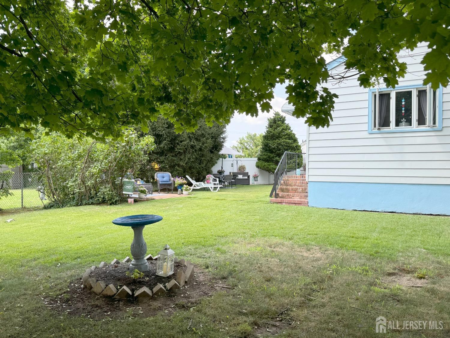 123 Crestview Road Fords, NJ 08863 - Photo 31 of 31 a front view of a house with garden