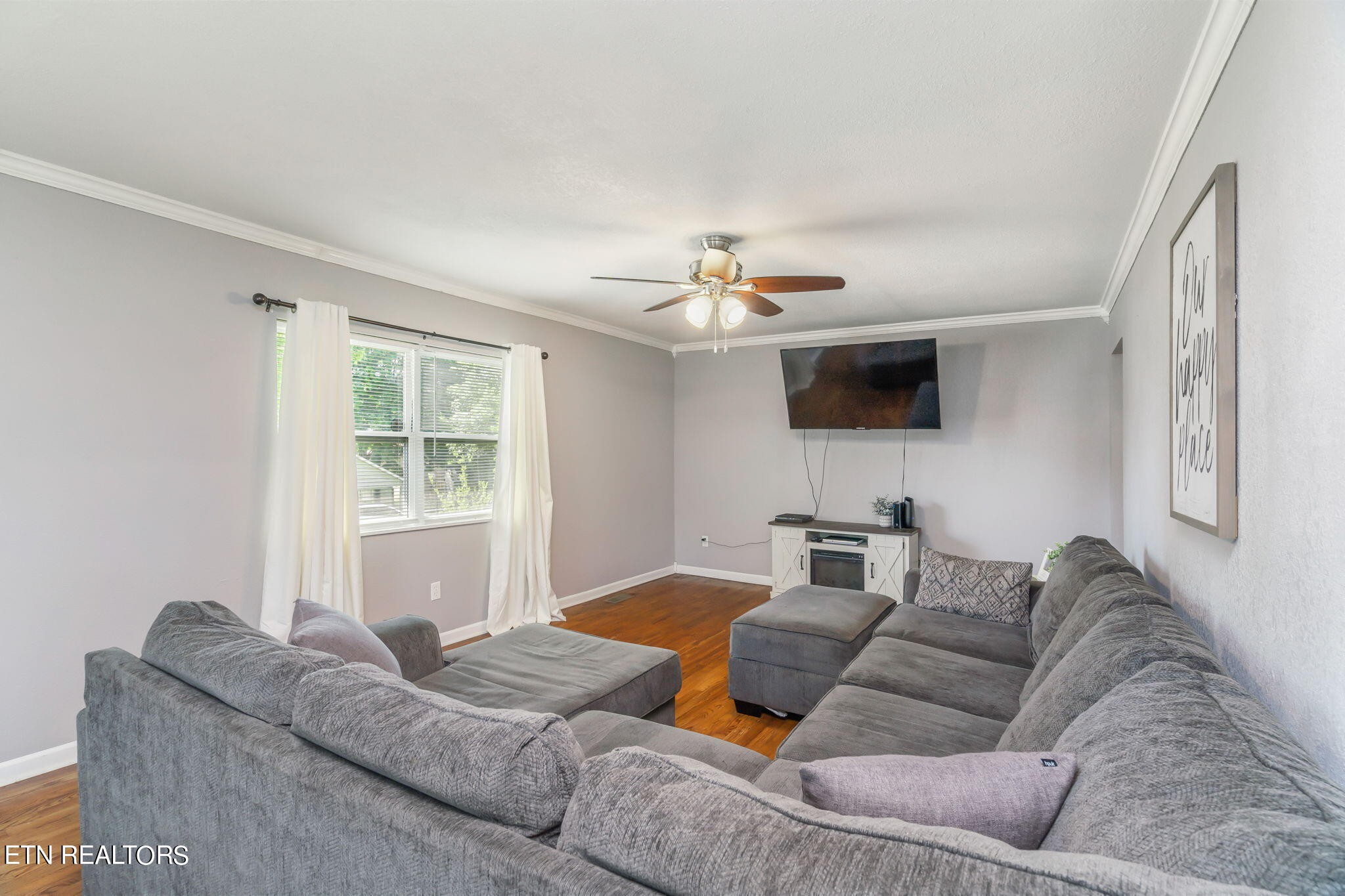 706 Ferry Street Loudon, TN 37774 - Photo 6 of 29 Gallery Image 6