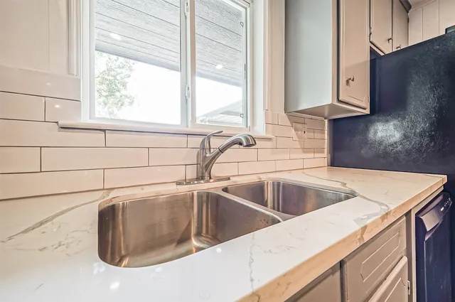 $247,500 | 2605 Leslie Street, Pasadena, TX 77502