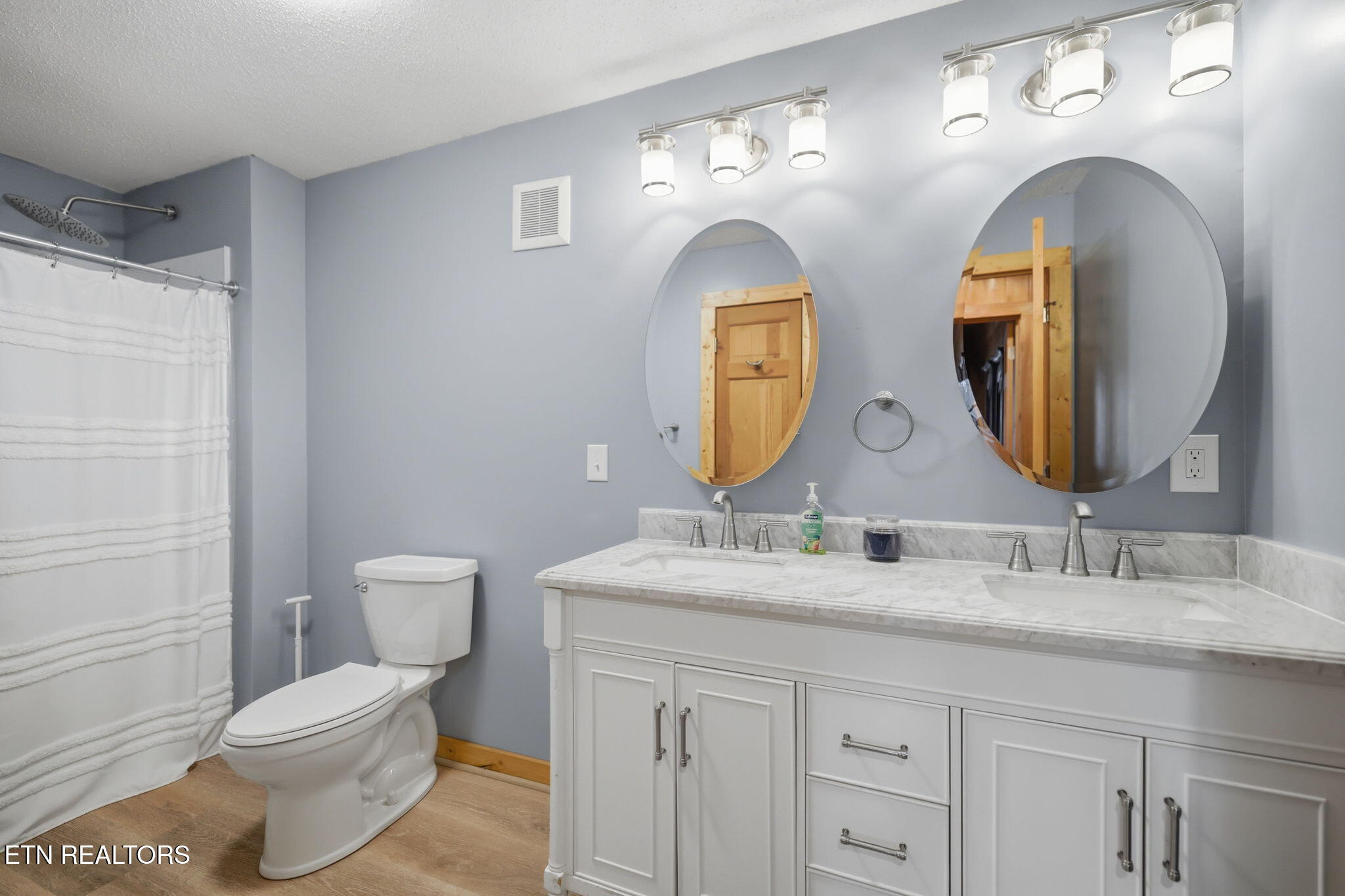 2175 Newt Huff Way Sevierville, TN 37862 - Photo 18 of 35 18-web-or-mls-IMG_1912