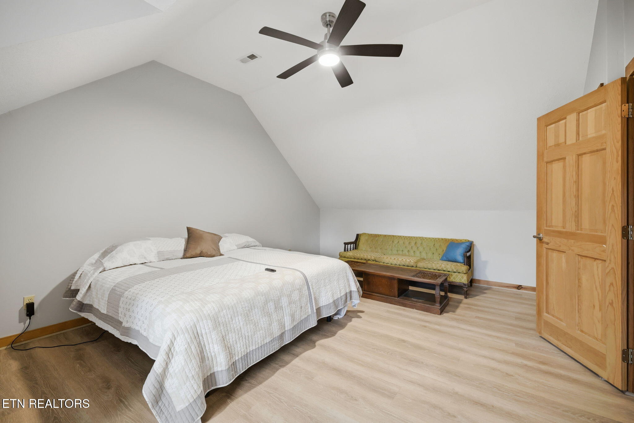 2175 Newt Huff Way Sevierville, TN 37862 - Photo 23 of 35 25-web-or-mls-IMG_1936