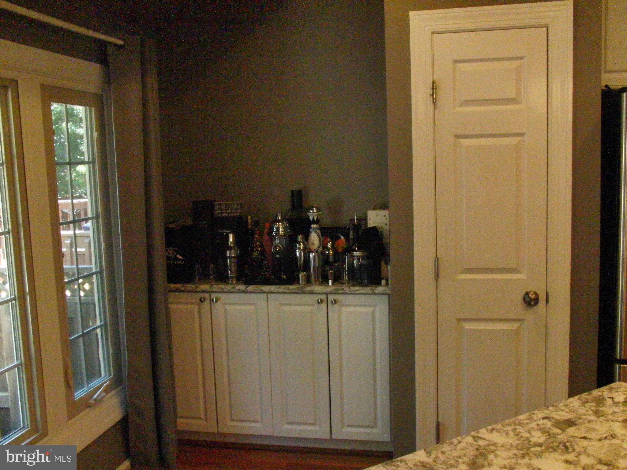 3616 Ransom Place Alexandria, VA 22306 - Photo 5 of 22 Extra cabinetry in bump out - and pantry!