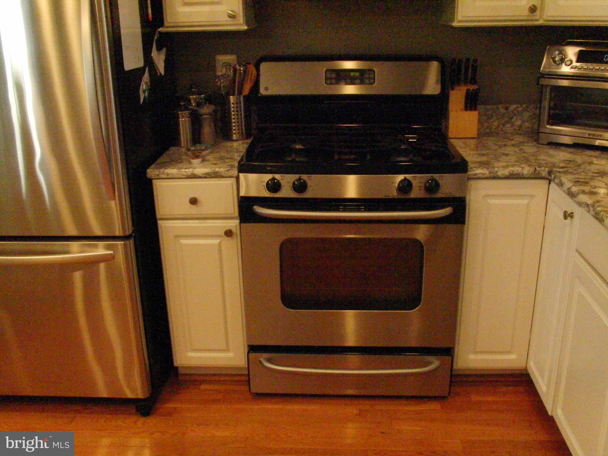 3616 Ransom Place Alexandria, VA 22306 - Photo 10 of 22 New appliances!