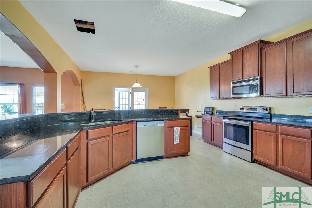 16 Heritage Road Port Wentworth, GA 31407 - Photo 6 of 41