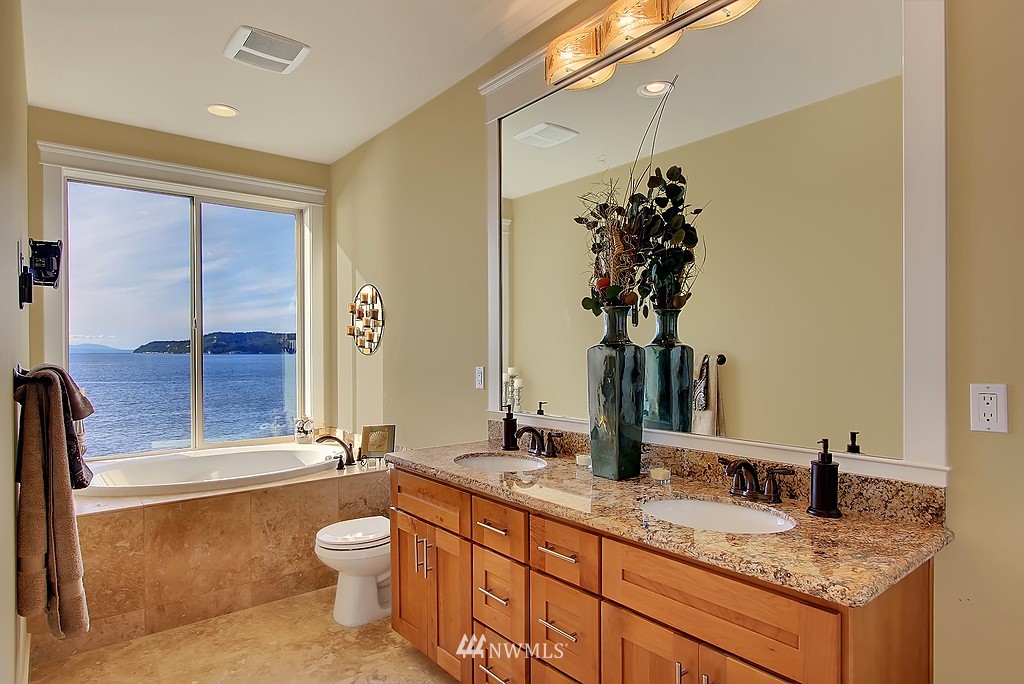 12602 Possession Lane Edmonds, WA 98026 - Photo 14 of 20 Gallery Image 14