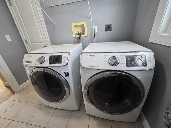 $1,150,000 | 2 Yvonne Drive, Saugus, MA 01906