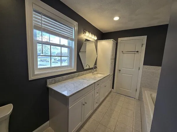 $1,150,000 | 2 Yvonne Drive, Saugus, MA 01906