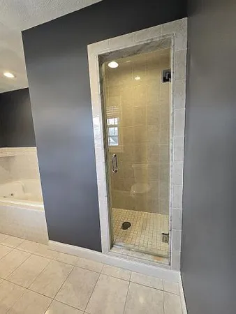 $1,150,000 | 2 Yvonne Drive, Saugus, MA 01906