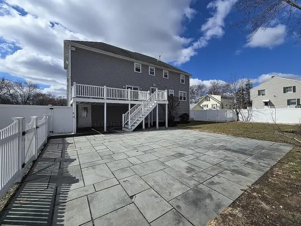 $1,150,000 | 2 Yvonne Drive, Saugus, MA 01906