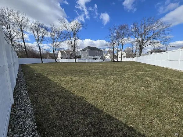 $1,150,000 | 2 Yvonne Drive, Saugus, MA 01906