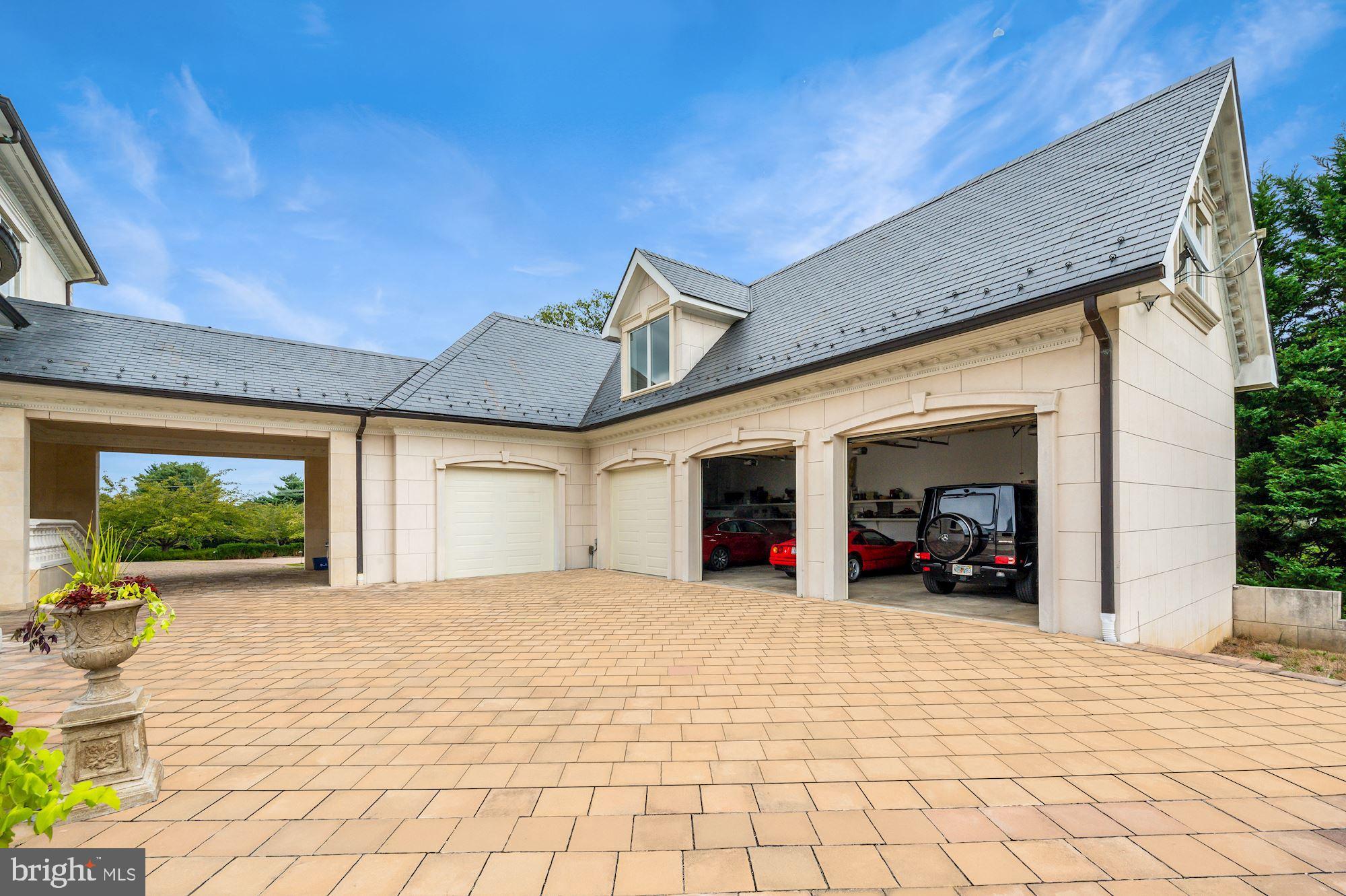 9300 River Road Potomac, MD 20854 - Photo 45 of 50 Connecting 4-Door Garage