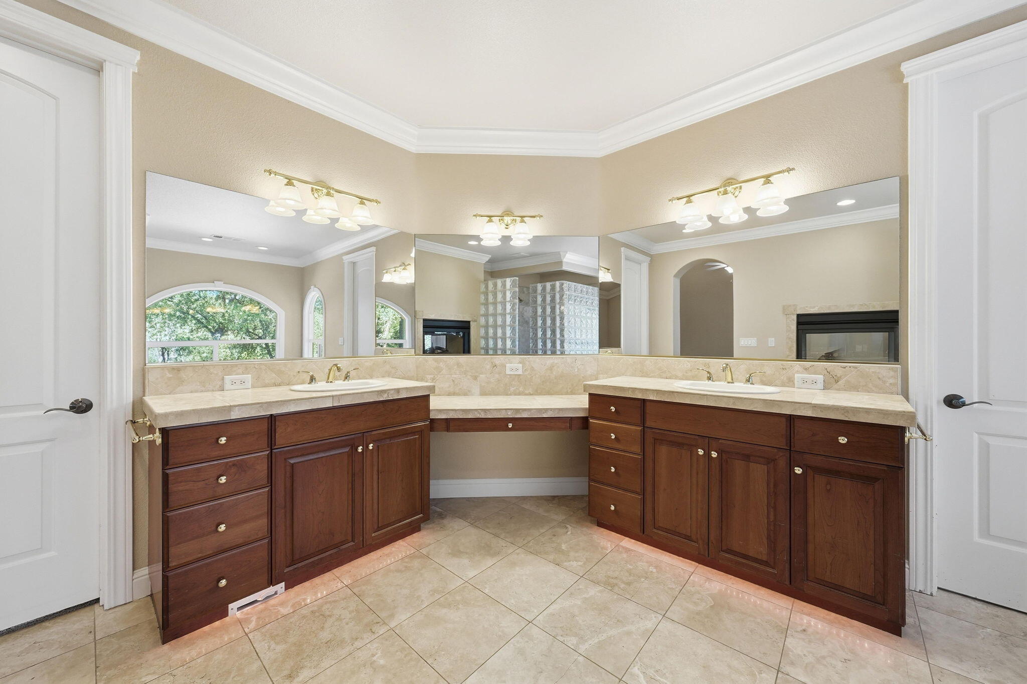 13457 Tierra Heights Road Redding, CA 96003 - Photo 27 of 56 27-web-or-mls-IMG-27