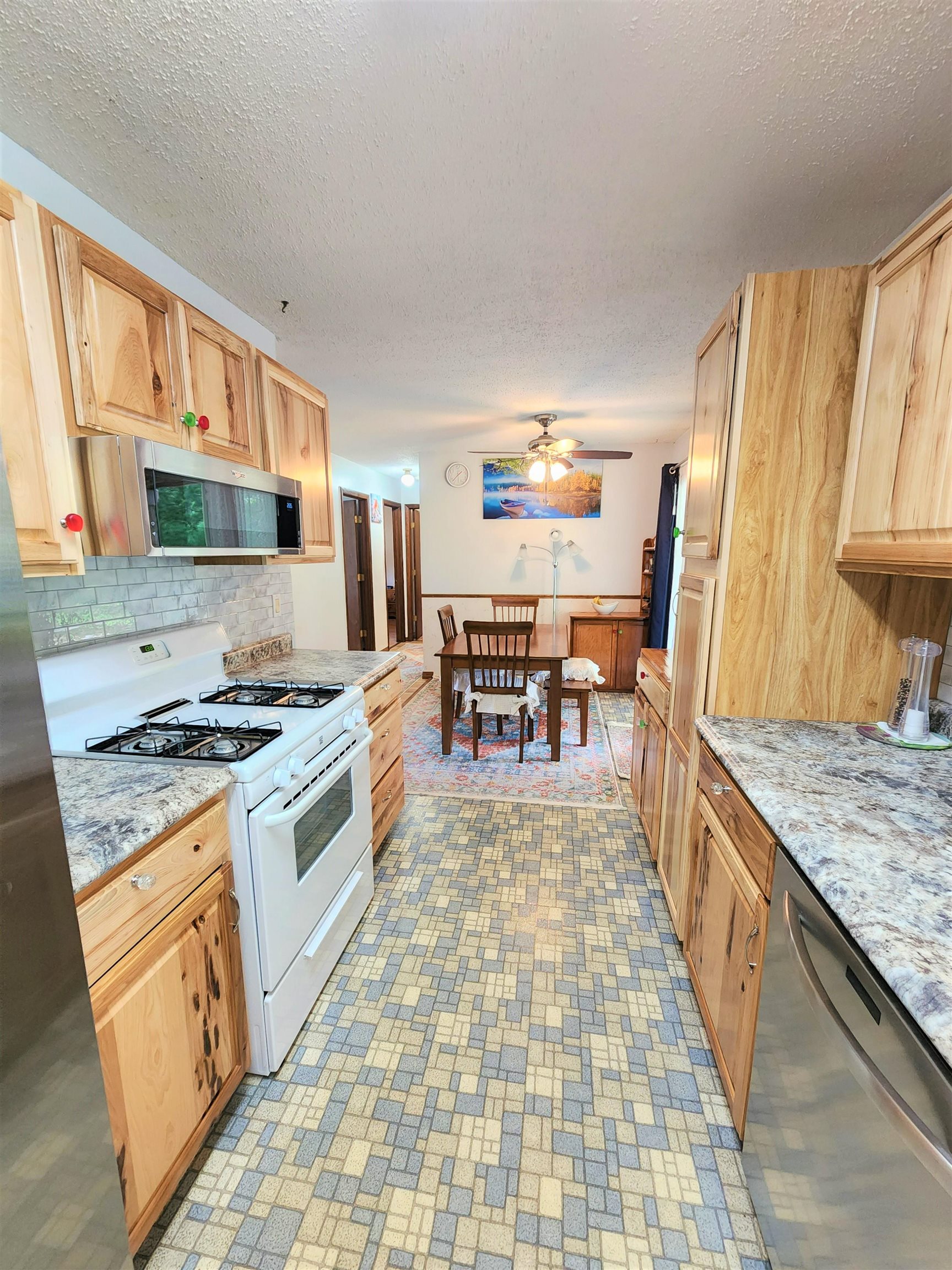 2081 Haaland Road Traverse City, MI 49686 - Photo 18 of 68 1911995-17.JPG