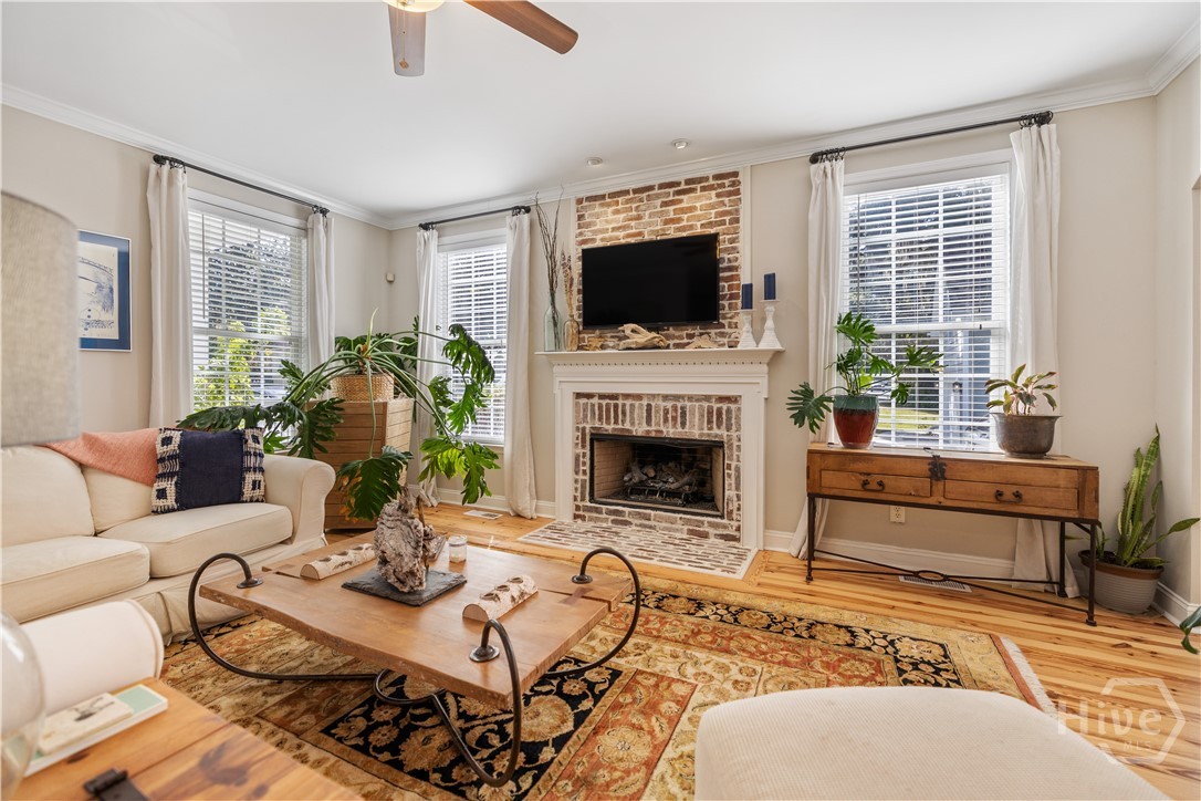 217 Bonaventure Road Savannah, GA 31404 - Photo 12 of 69