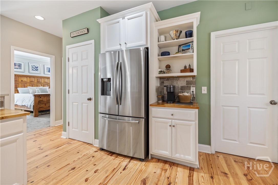 217 Bonaventure Road Savannah, GA 31404 - Photo 24 of 69