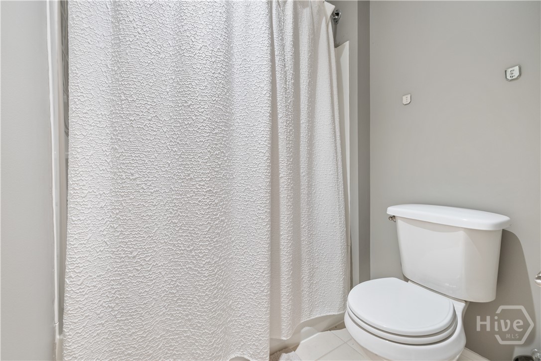 217 Bonaventure Road Savannah, GA 31404 - Photo 39 of 69