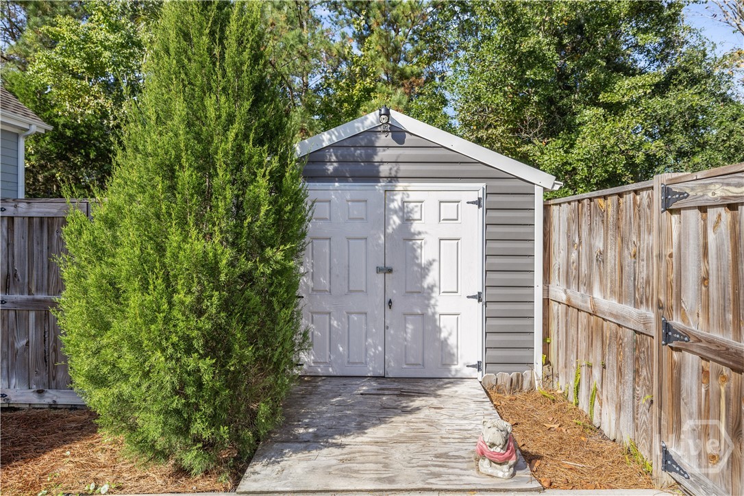 217 Bonaventure Road Savannah, GA 31404 - Photo 48 of 69