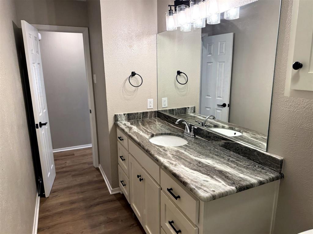 321 East Lake Street Krum, TX 76249 - Photo 17 of 24