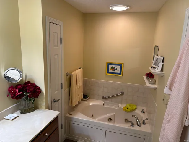 $244,900 | 3400 West Riggin Road, Unit 48, Muncie, IN 47304