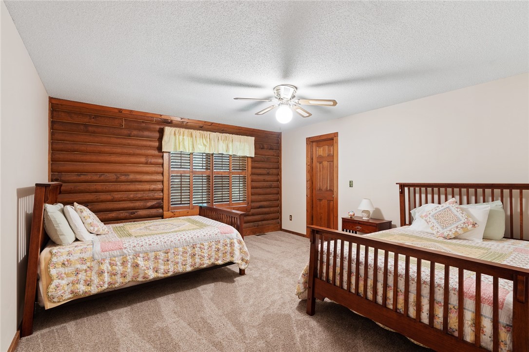 221 Inlet Pointe Drive Anderson, SC 29625 - Photo 18 of 35 Gallery Image 18