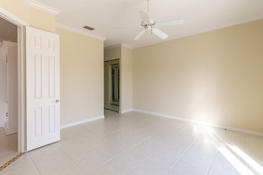 8435 Yorke Road Wellington, FL 33414 - Photo 11 of 31 IMG_0459-HDR-SMALL