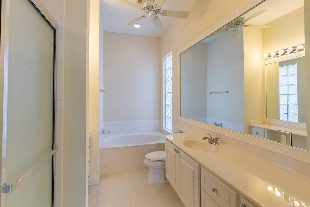 8435 Yorke Road Wellington, FL 33414 - Photo 14 of 31 IMG_0483-HDR-SMALL