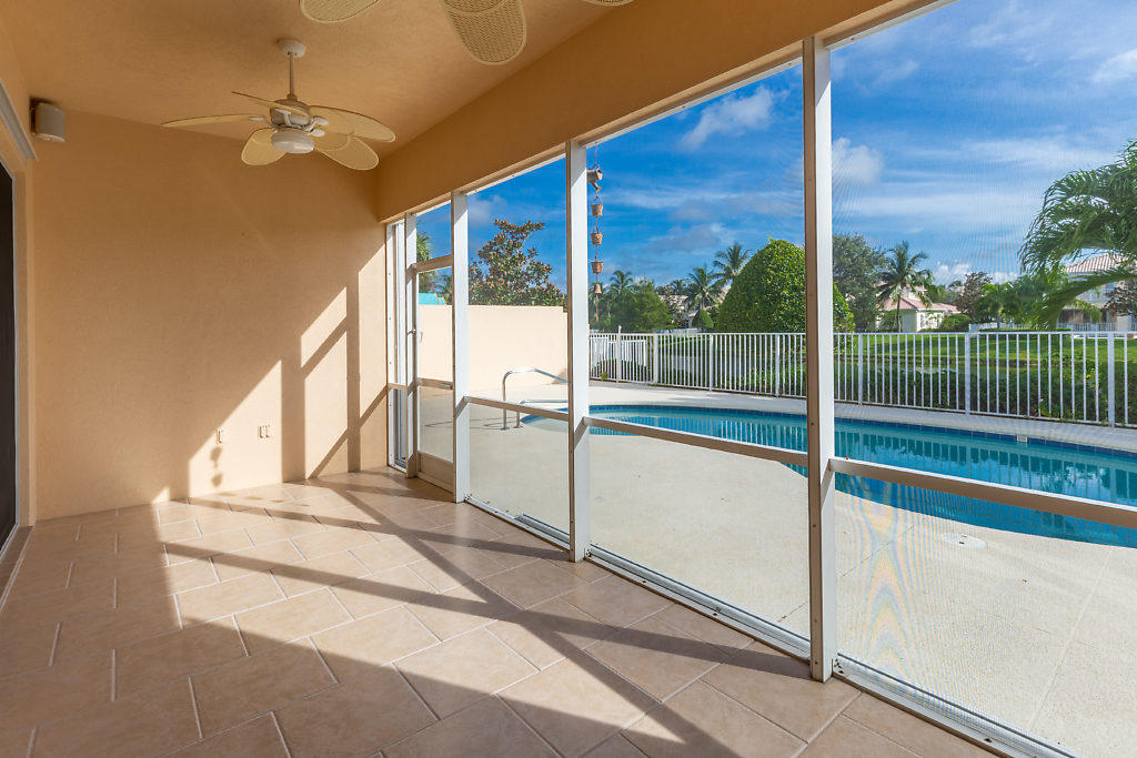 8435 Yorke Road Wellington, FL 33414 - Photo 21 of 31 IMG_0538-HDR-SMALL