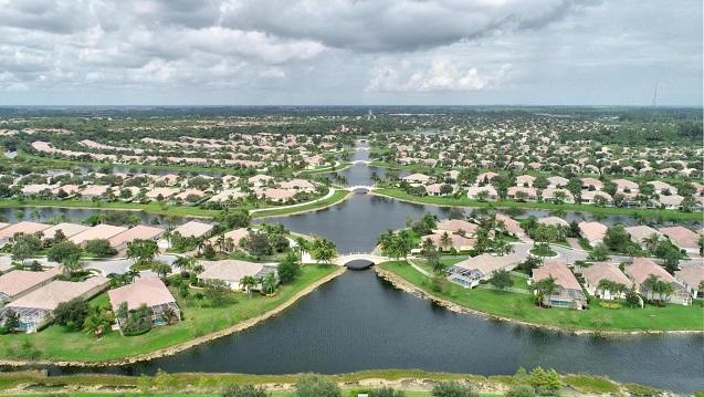 8435 Yorke Road Wellington, FL 33414 - Photo 25 of 31 VILWALK2
