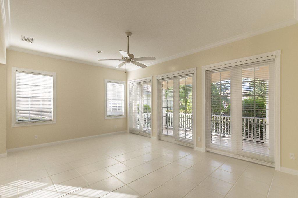 8435 Yorke Road Wellington, FL 33414 - Photo 4 of 31 BAD54FC3-056C-49EF-801C-A40AEFCF170C-SMA